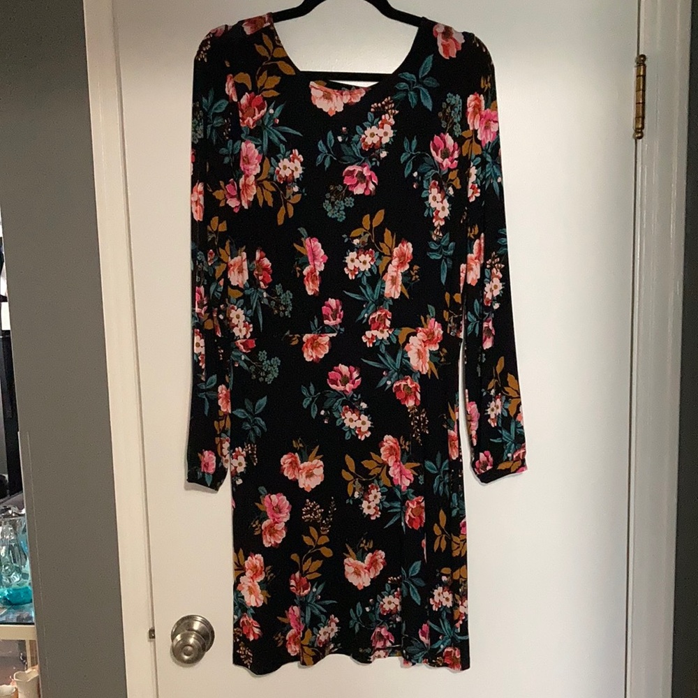 Black floral long sleeve dress